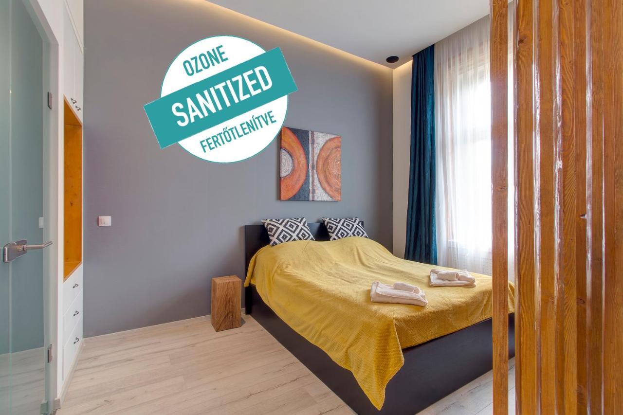 Luxury Apartment By Hi5 -Andrassy Suite บูดาเปสต์ ภายนอก รูปภาพ