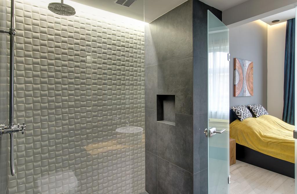 Luxury Apartment By Hi5 -Andrassy Suite บูดาเปสต์ ภายนอก รูปภาพ