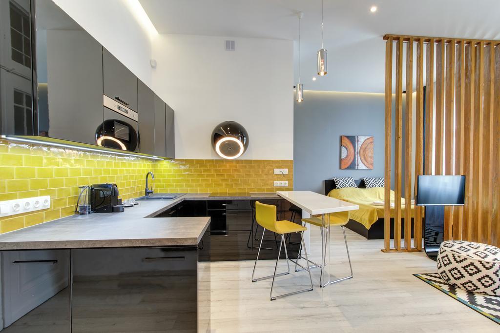 Luxury Apartment By Hi5 -Andrassy Suite บูดาเปสต์ ภายนอก รูปภาพ