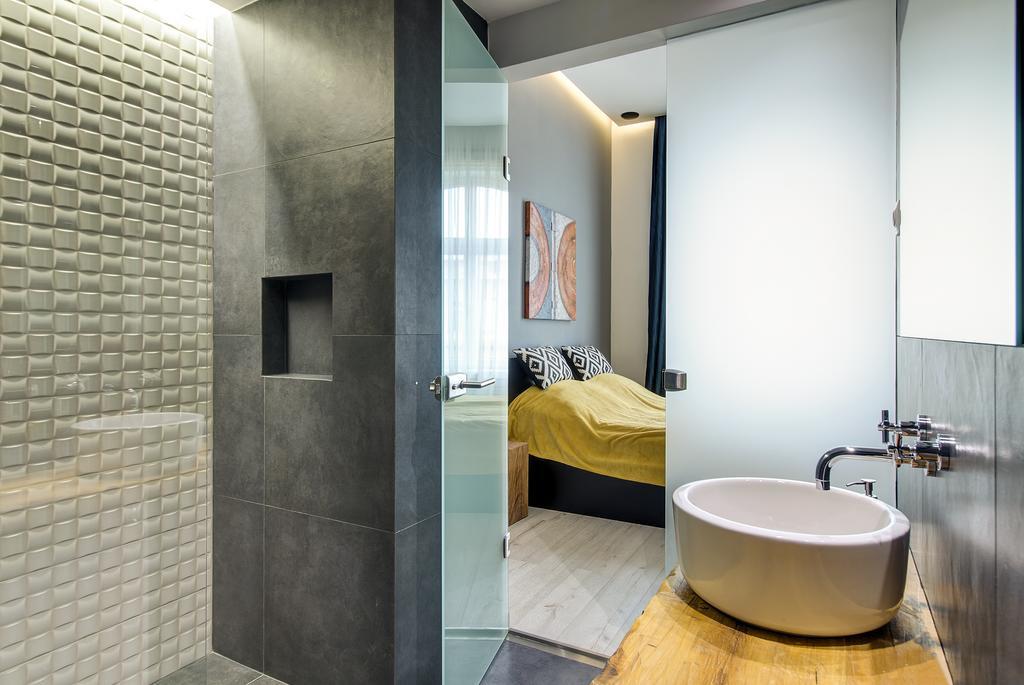 Luxury Apartment By Hi5 -Andrassy Suite บูดาเปสต์ ภายนอก รูปภาพ