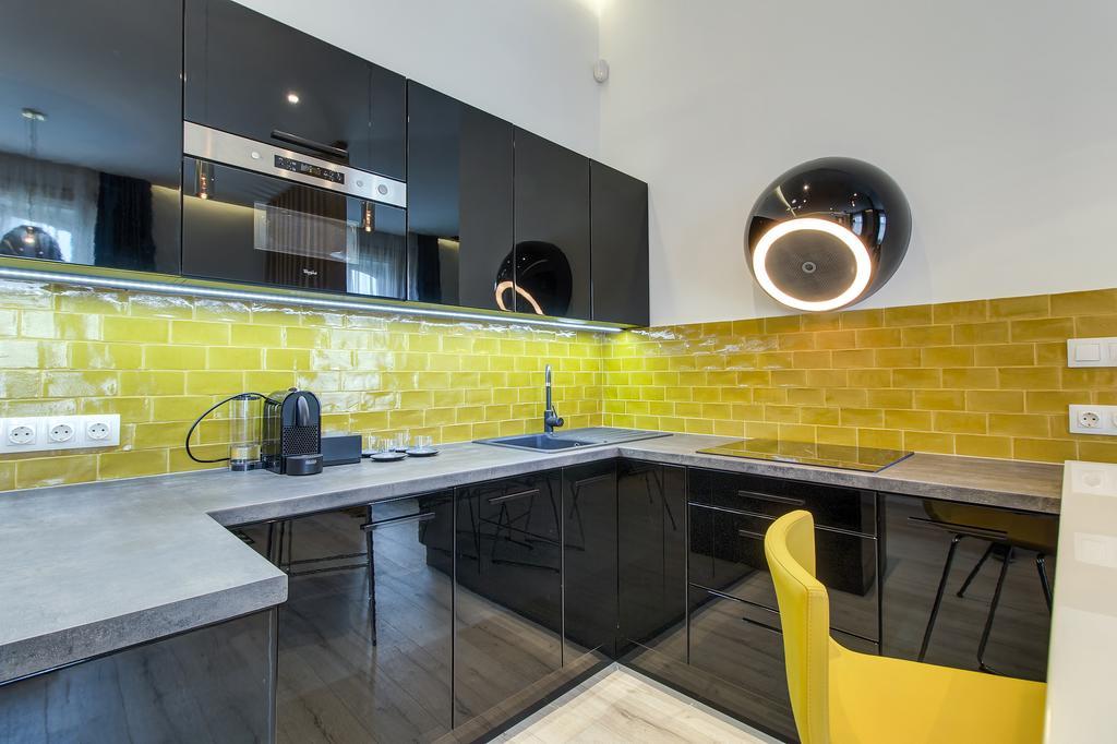 Luxury Apartment By Hi5 -Andrassy Suite บูดาเปสต์ ภายนอก รูปภาพ